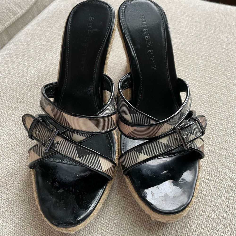 Burberry Nova Check Wedge sandals